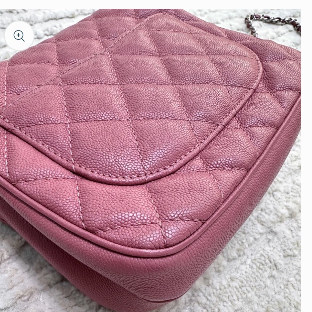 🌸SALE 🌸 CAVIAR CHANEL flap bag - Picture 9 of 14
